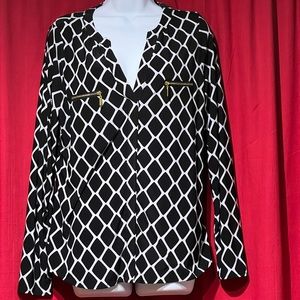 INC V-neck metric pattern top